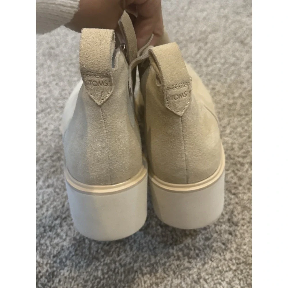 Tom's Maude‎ Wedge Bootie In Natural Size 9.5W
